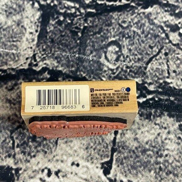 Inkadinkado Pine Tree Wood Stamp for Arts and Crafts, 2.5'' W x 1.5'' L - Picture 2 of 7